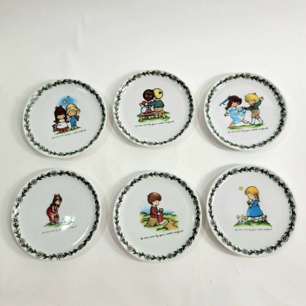 6 VINTAGE 1975 JOAN WALSH ANGLUND Porcelain Miniature Decorative Plates 4"